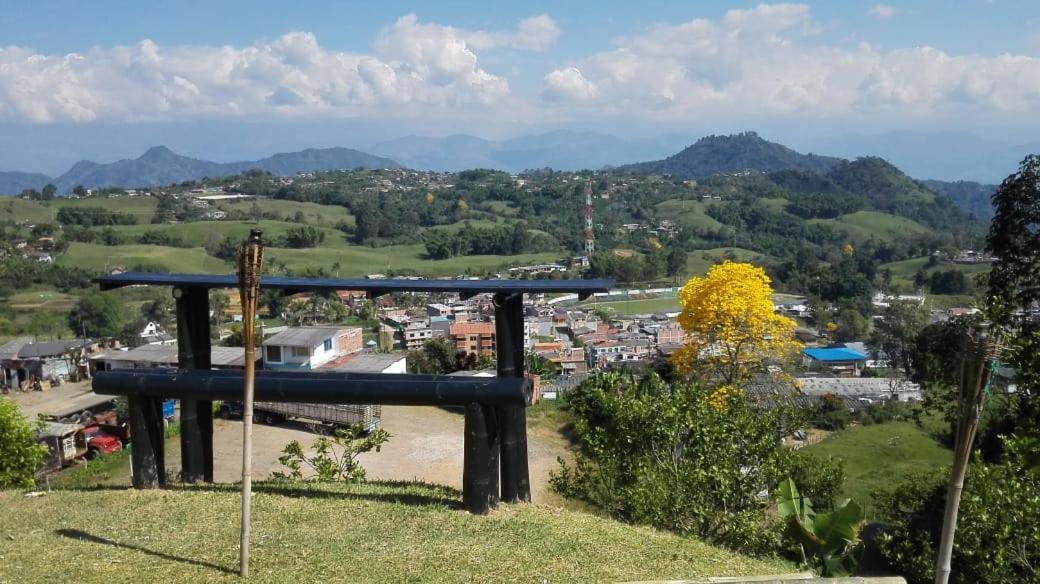 Alojamiento Campestre Cabanas Mirador Ingruma Riosucio Caldas Ruiosucio エクステリア 写真