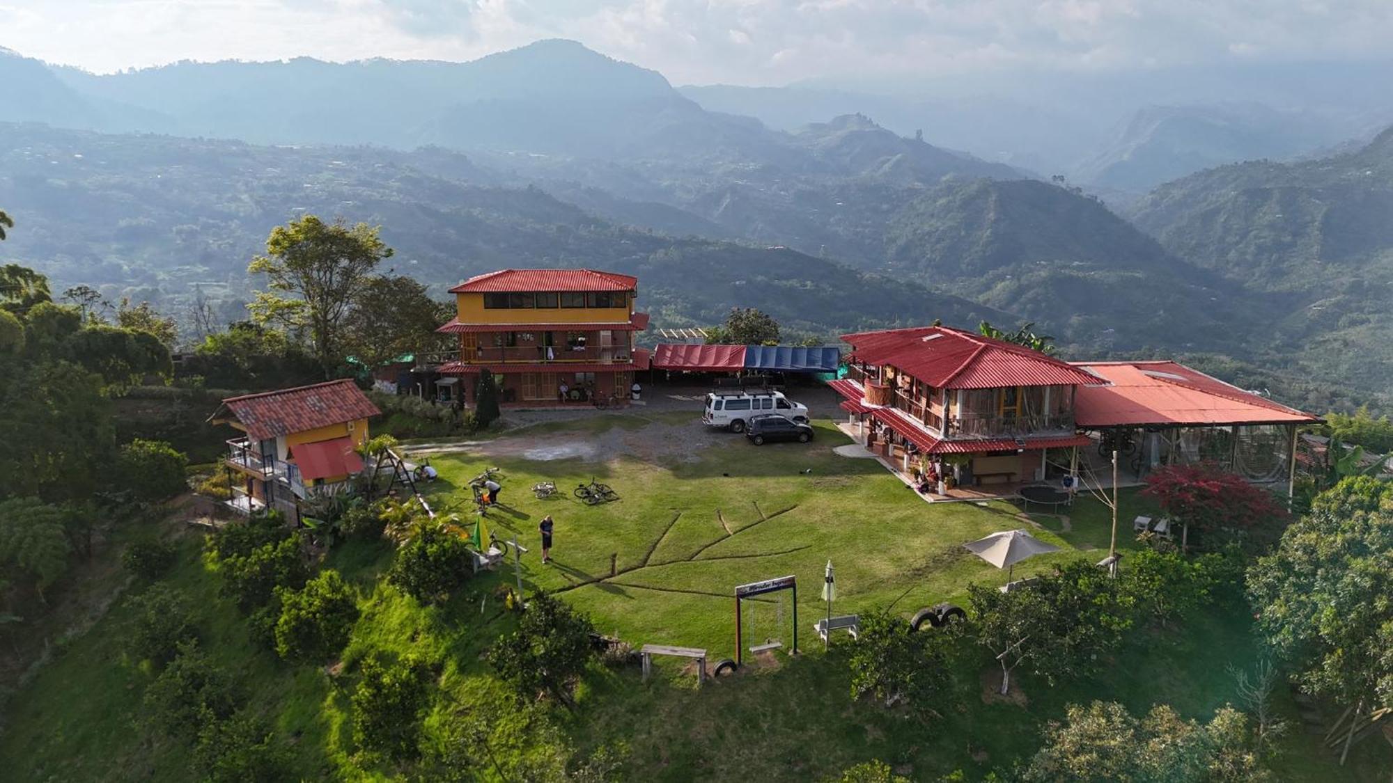 Alojamiento Campestre Cabanas Mirador Ingruma Riosucio Caldas Ruiosucio エクステリア 写真